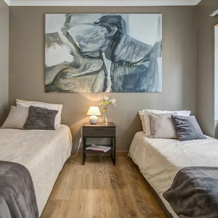 Apartament Empire Building By Homing